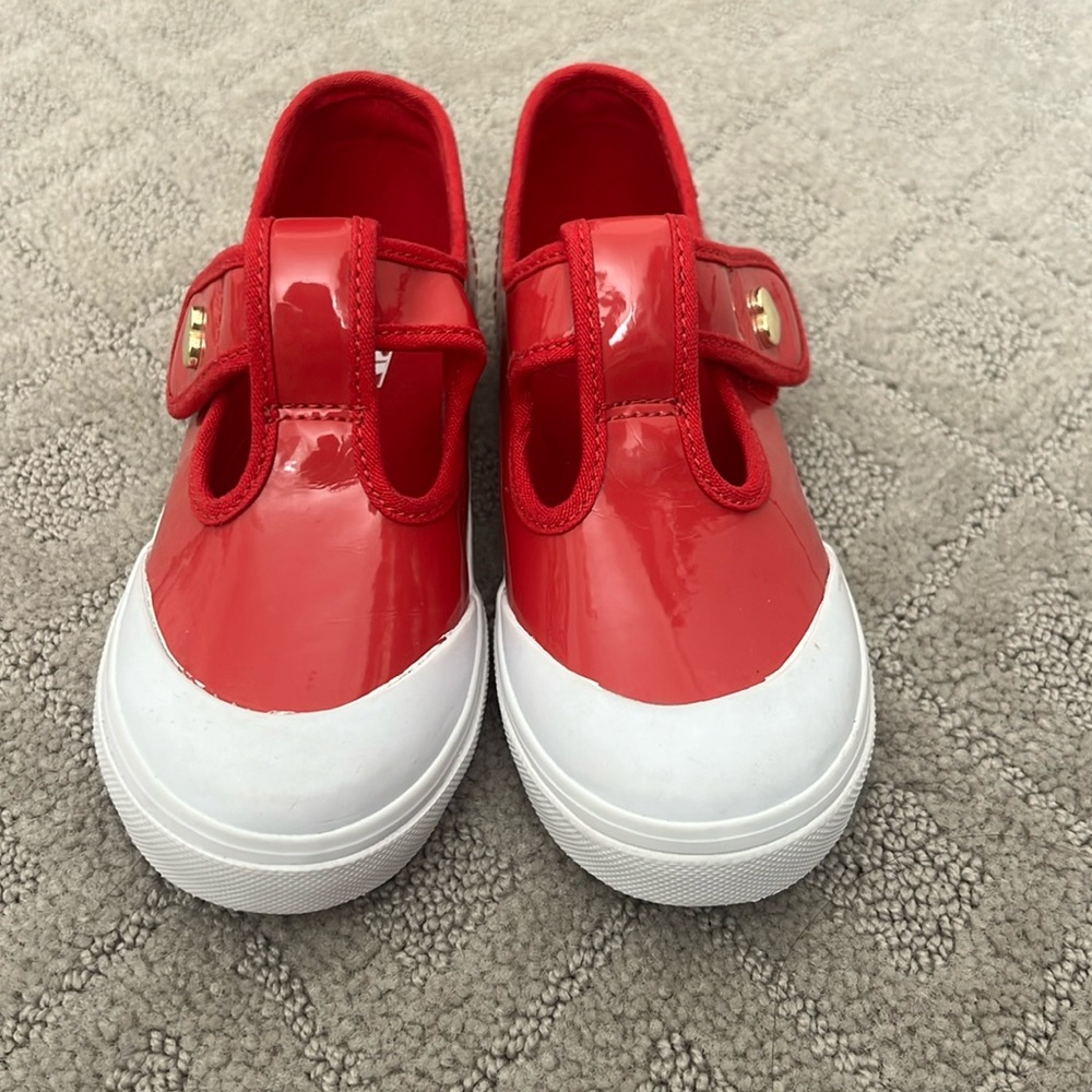 Unworn Girl’s Vans Patent Mary Jane’s